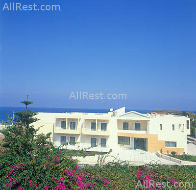 Yakinthos Hotel 1